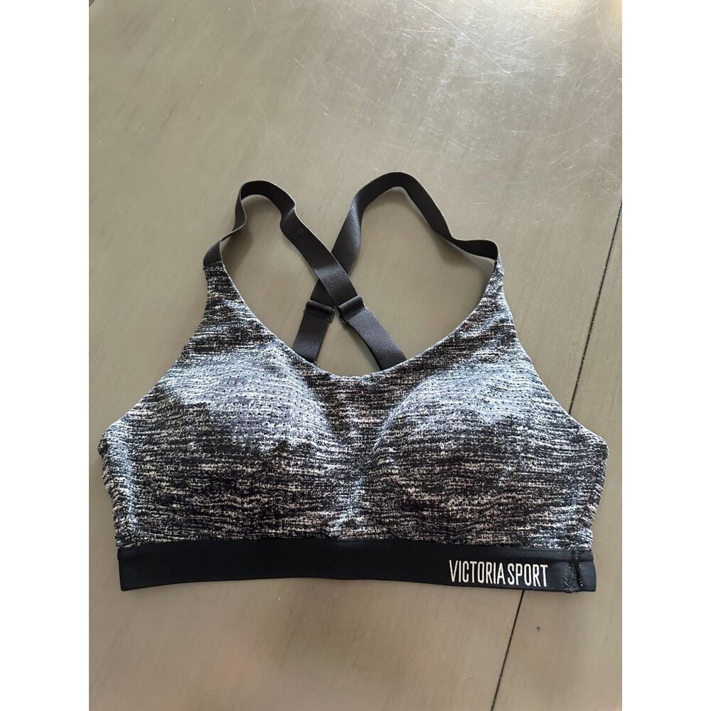 VIctoria Secret adjustbale criss-cross bra w padding